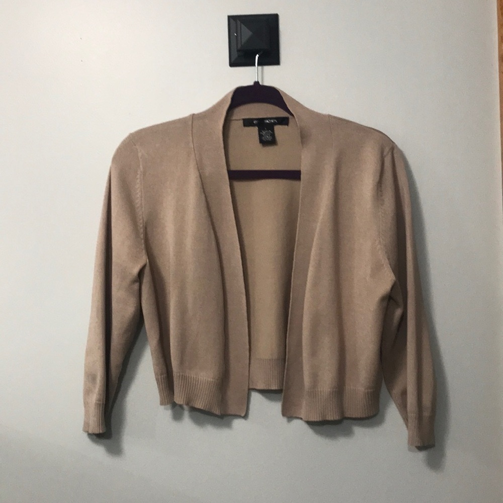 89th & Madison Large Shrug